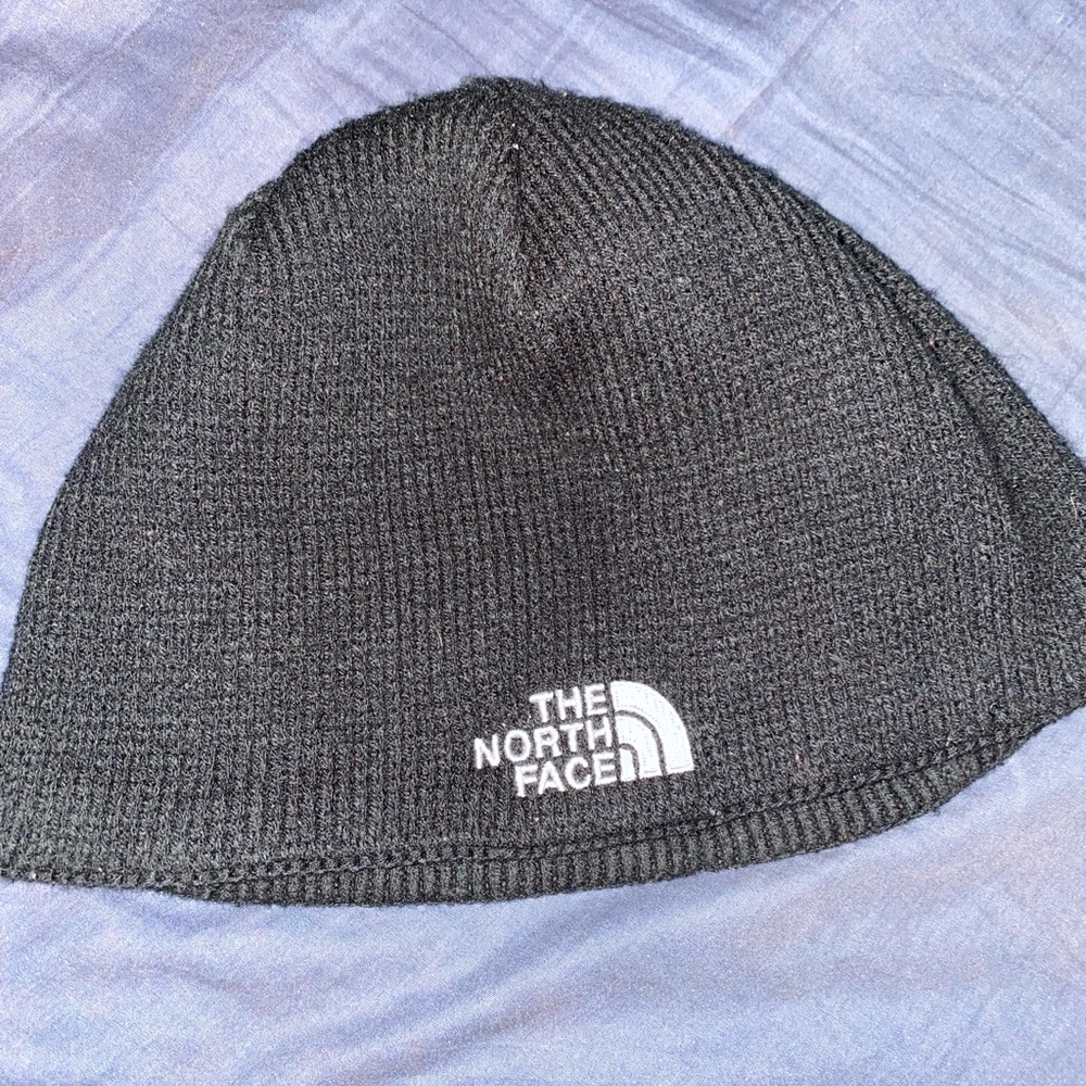 Unisex North Face Beanie - Black